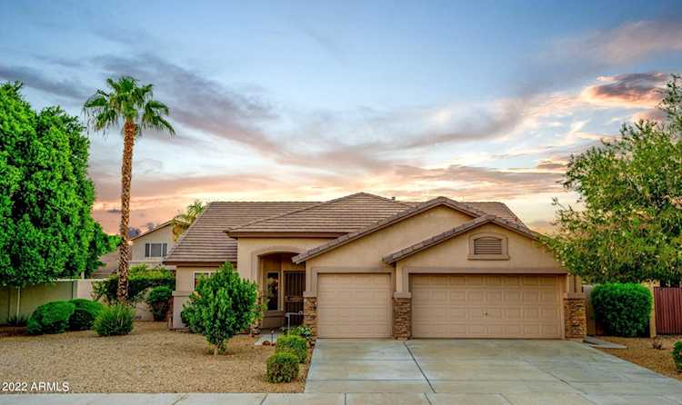 8032 W Rose Garden Lane Peoria, AZ 85382