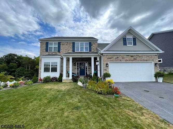 327 Florence Way State College, PA 16801 | home for sale | KBB Photo 1