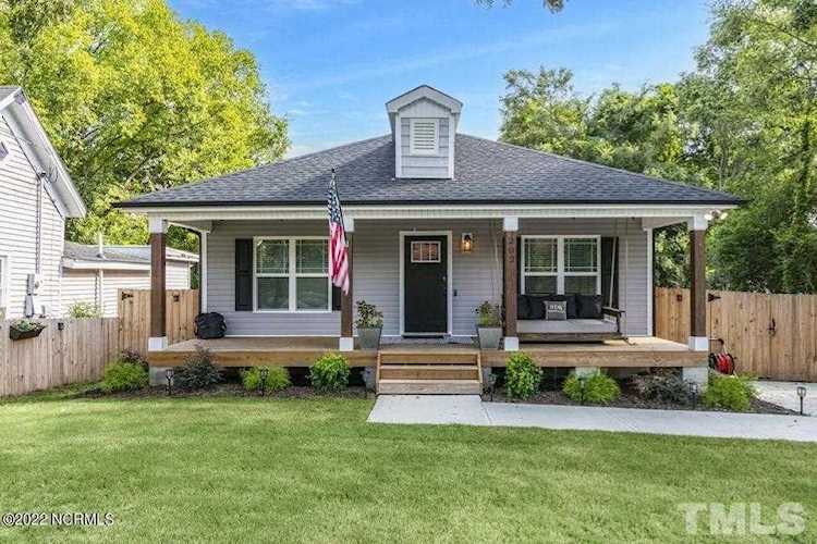 202 W Hill Benson, NC 27504