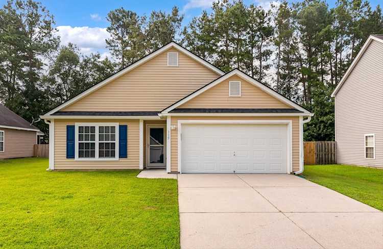 115 Avalon Road Summerville, SC 29483 | MLS 22022071 Photo 1