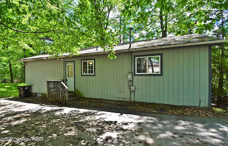 3197 Hamlet Dr Tobyhanna, PA 18466 | MLS PM-98262 Photo 1