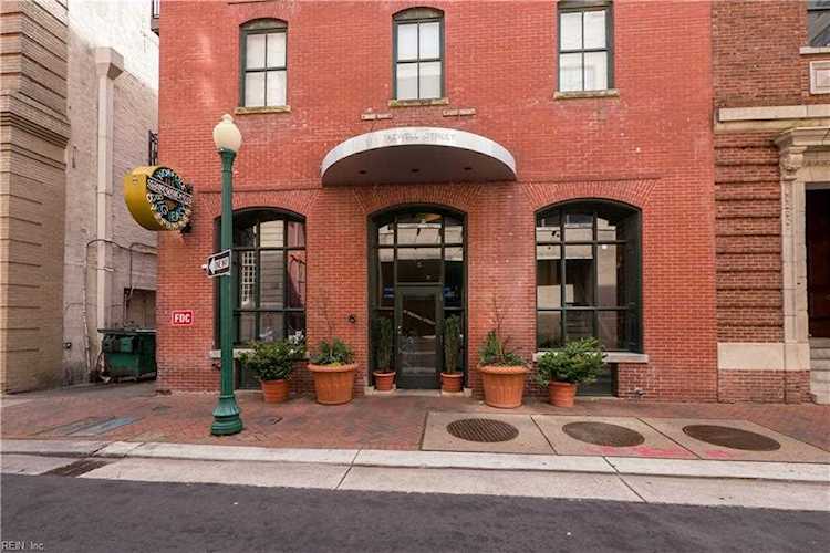 111 W Tazewell St #203 Norfolk, VA 23510