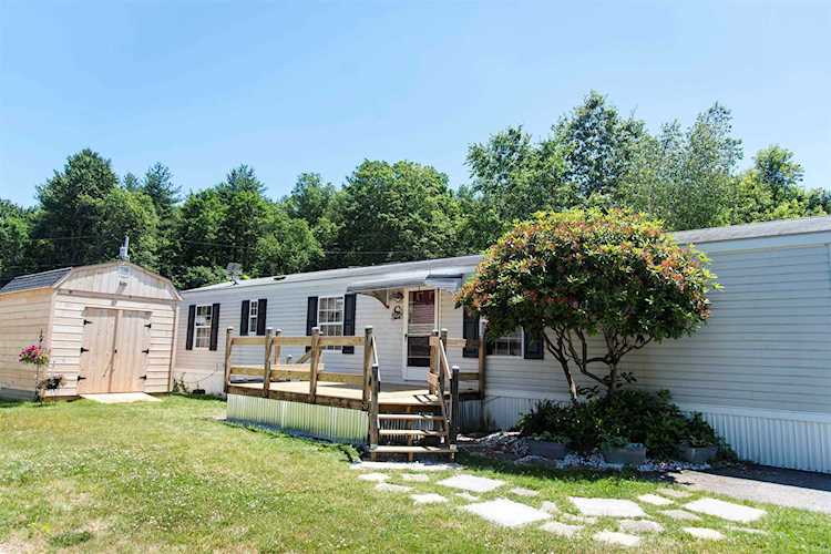 Bean Group | 40 Hampton Rd #B9 Exeter 03833 NH | home for sale Photo 1