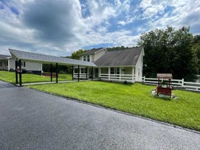 1554 Seneca Trail S. Peterstown, WV 24963