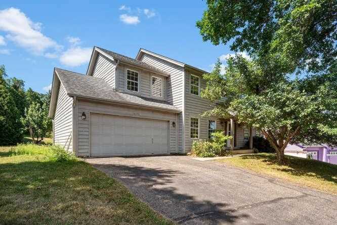 16175 Hyland Avenue Lakeville, MN 55044