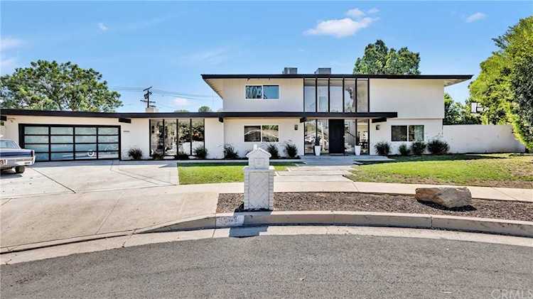 9501 Canedo Ave, Northridge, CA 91324 | MLS# PW22184189 | home for sale Photo 1