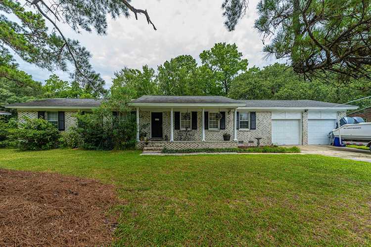 1634 Boone Hall Dr Charleston, SC 29407