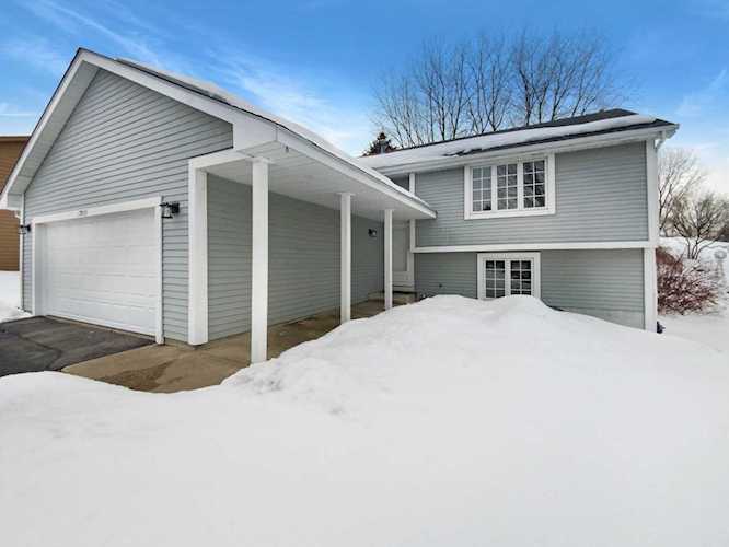 17005 Gannon Way W Lakeville, MN 55068