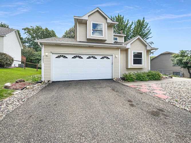 9223 Jeffery Avenue S Cottage Grove, MN 55016