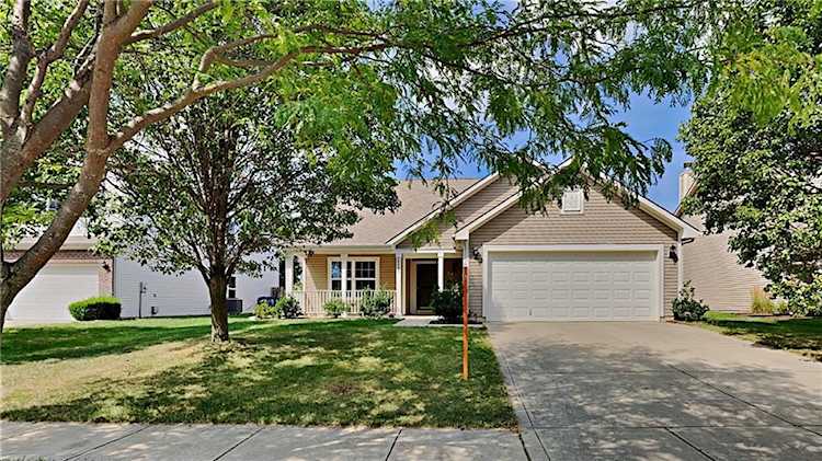 15185 Smarty Jones Dr, Noblesville, 46060 Photo 1