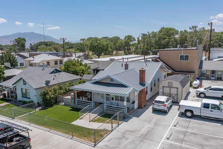 180 Clarke Bishop, CA 93546