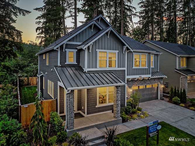 9509 186th Ct NE #1 Redmond, WA 98052