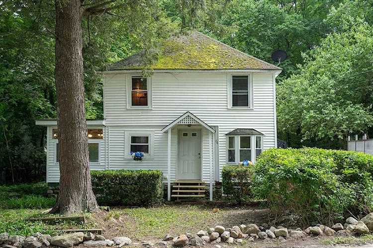 64 Broadway Amherst, NH 03031 | MLS 4913582 Photo 1