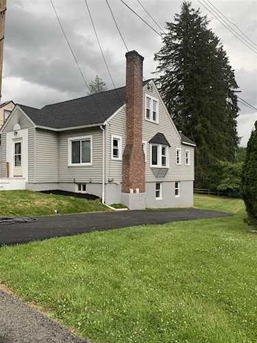 7 Carnation Avenue Ellenville, NY 12428