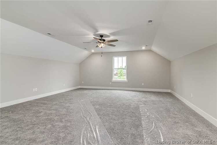 2796 Abby Woods Dr Jeffersonville, IN 47130 MLS 2022010378