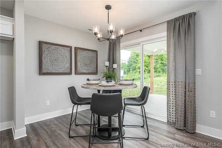 2796 Abby Woods Dr Jeffersonville, IN 47130 MLS 2022010378