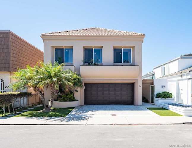 24 Sandpiper Strand Coronado, CA 92118