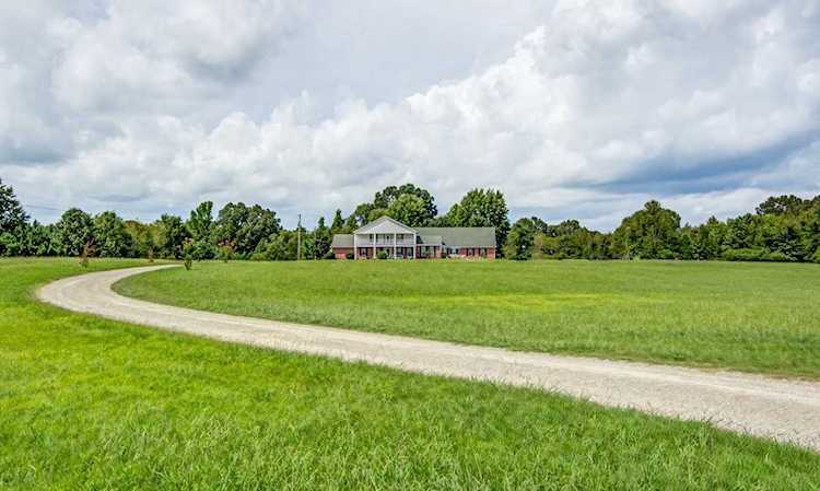 12175 Hwy 57 Hwy Moscow, TN 38057