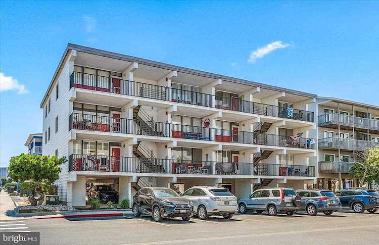 11 124th St #302 Ocean City MD is a condo for sale | BEACHLIFE | Sunset East Photo 1