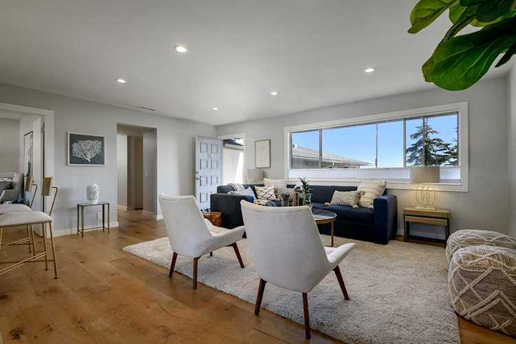 7580 Cathedral Oaks Rd #11 Goleta, CA 93117