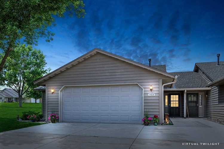 1488 Pringle Court Hastings, MN 55033