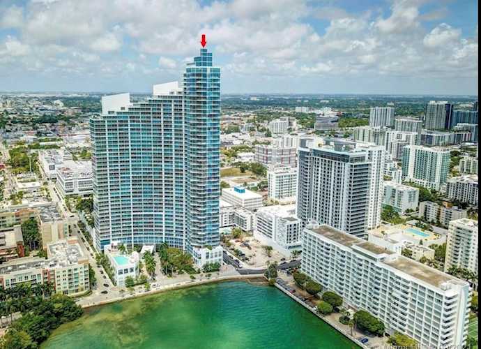2020 N Bayshore Dr #3204 Miami, FL 33137