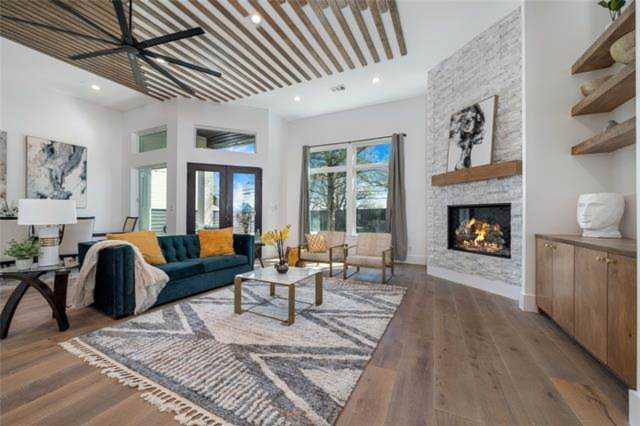100 Lindenwood Drive Fort Worth, TX 76107