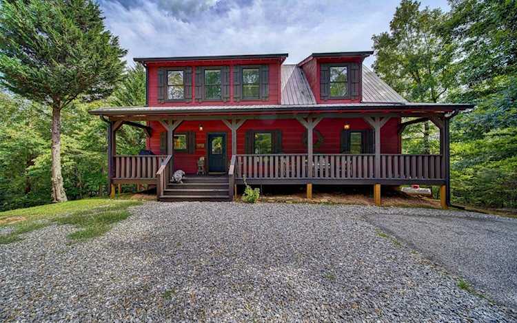 2567 Todd Shook Road Young Harris, GA 30582
