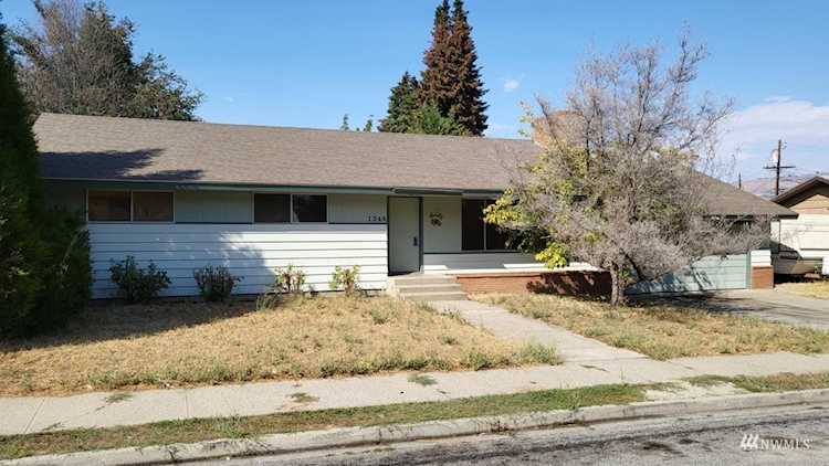 1248 S Dakota St Wenatchee, WA 98801 | MLS® 1987851 Photo 1