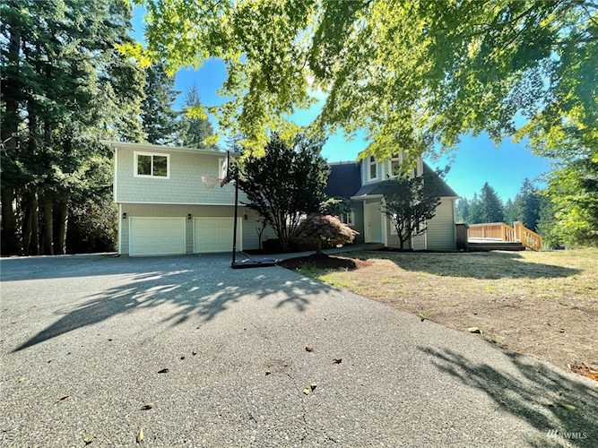 700 SW Berry Lake Rd Port Orchard, WA 98367 MLS® 1987818