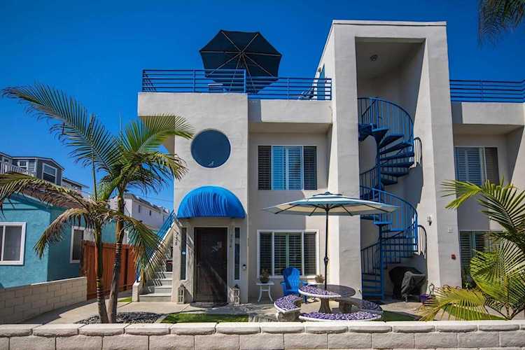 734 Ensenada Ct San Diego, CA 92109