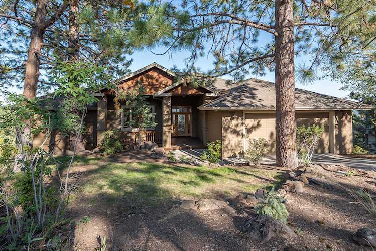 1739 NW Rimrock Rd Bend, OR 97703