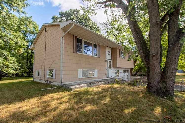 26 Kalina Dr in Saugerties, NY 12477 | Saugerties NY home for sale Photo 1