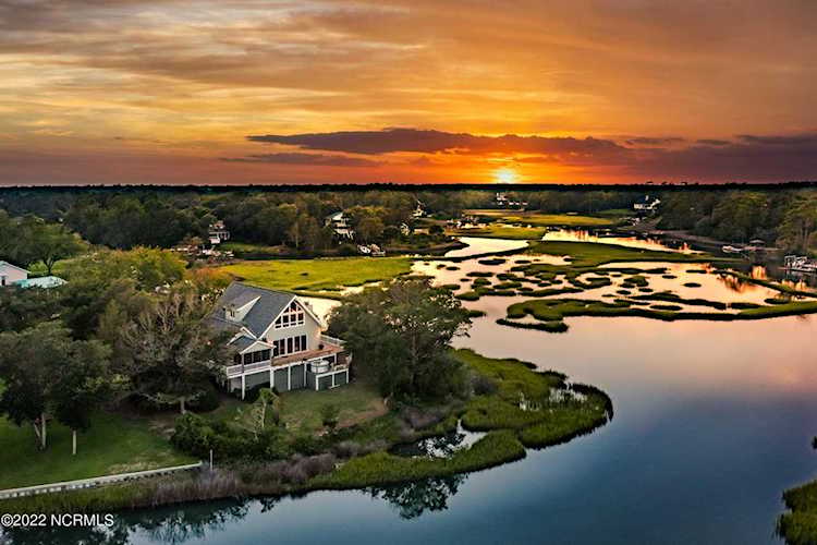 1259 Mallard Bay Road Hampstead, NC 28443