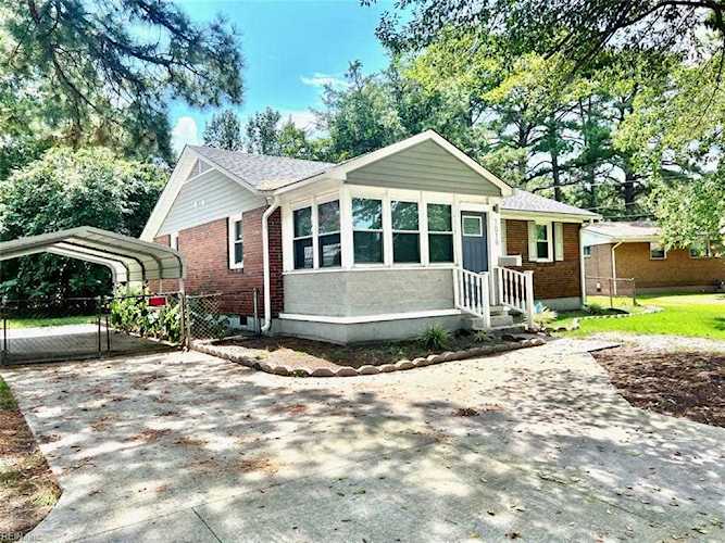 1019 Horne Ave Portsmouth, VA 23701 home for sale, MLS#10454387 - Crescas Real Estate Photo 1