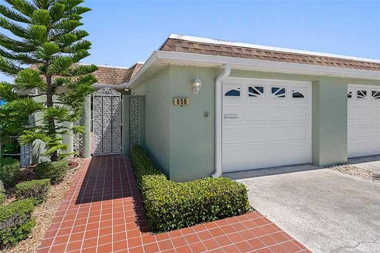 656 Boca Ciega Point Blvd S #656 St. Petersburg, FL 33708