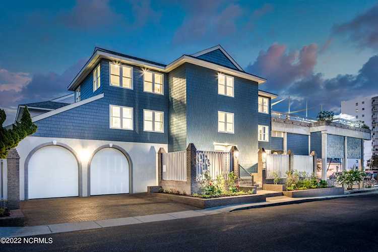 324 Causeway Drive Wrightsville Beach, NC 28480
