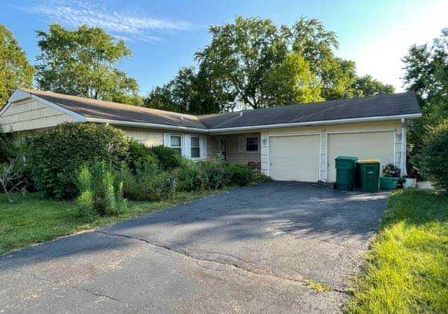 335 Indian Hill Dr Buffalo Grove, IL 60089 | MLS 11615117 Photo 1