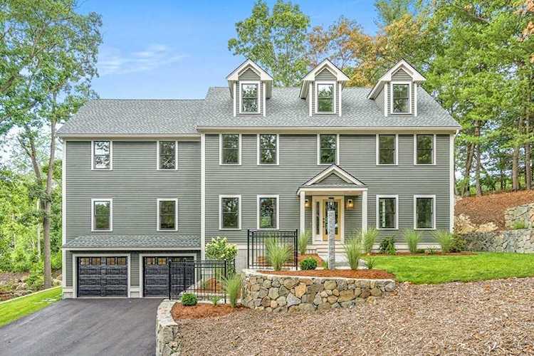 1 Wildwood Street Wakefield, MA 01880