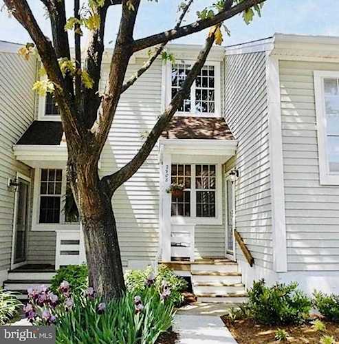 2908 Yarling Ct Falls Church| VA | Listings Updated Every 15 Minutes Photo 1