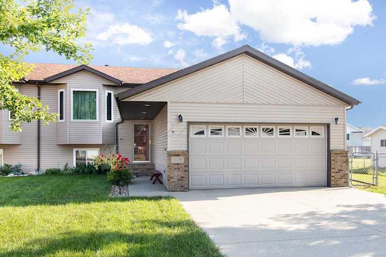 1019 4 Ave W West Fargo, ND 58078 | MLS 22-4234 Photo 1