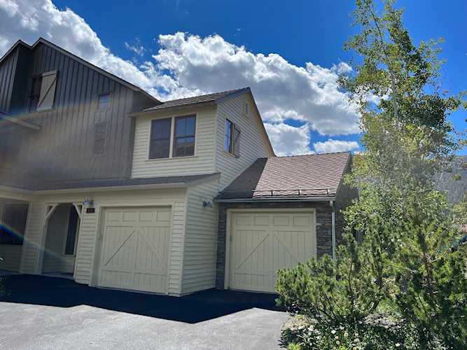 1192 Pyramid Peak Dr Mammoth Lakes, CA 93546