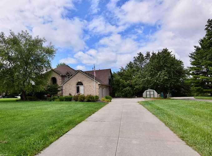 69545 Riverbend Lane Armada Twp, MI 48005