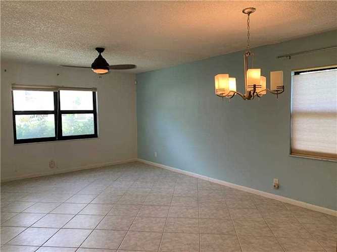 2804 SW Natura Blvd #F Deerfield Beach, FL 33441