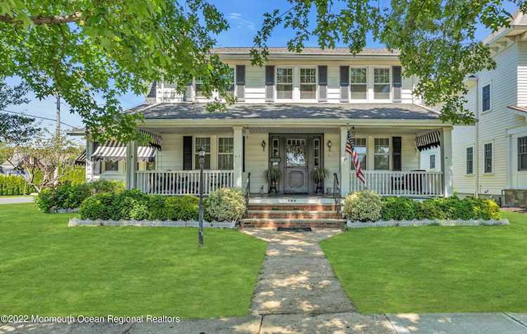 424 Tuttle Ave Spring Lake, NJ 07762
