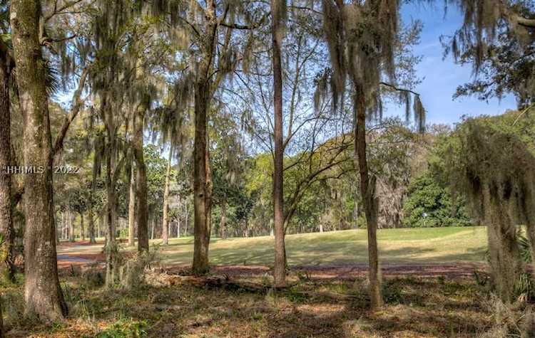 60 Forest Lake Dr Daufuskie Island, SC 29915