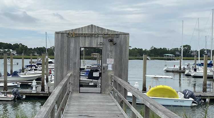 2 Mcdonough Rd Folly Beach, SC 29439