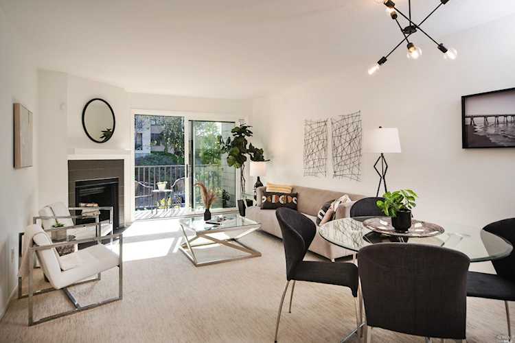 804 Via Casitas Greenbrae, CA 94904