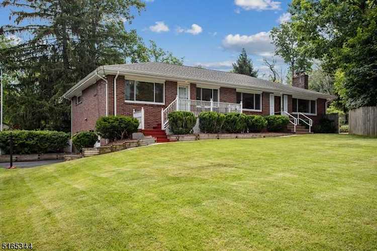 863 Mountain Ave Berkeley Heights Twp., NJ 07922 | MLS 3796191 Photo 1