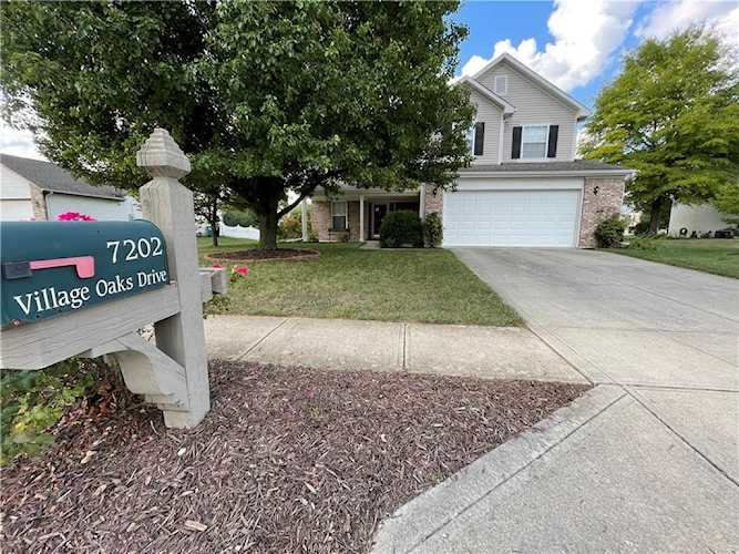 7202 Village Oaks Dr Avon, IN 46123